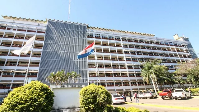 ¿Un banco del IPS? Plantean banca privada de perfil social para mejorar retornos y bajar tasas