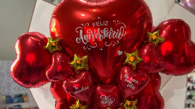 Cuando los globos dicen te amo: los bouquets a helio dominan la tendencia de San Valentín