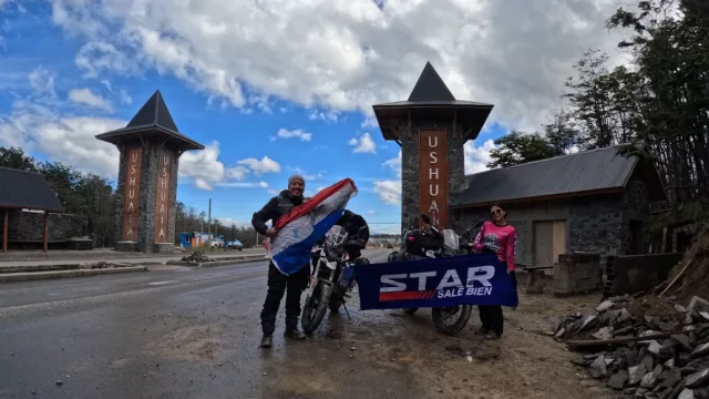 Kilómetros de amor: matrimonio paraguayo cumplió su sueño de llegar al sur del mundo en moto