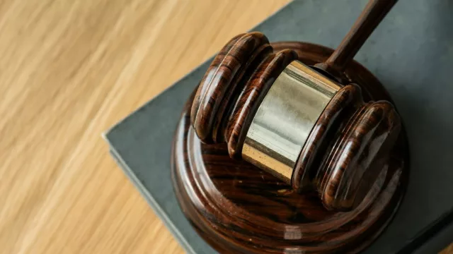 El Derecho Administrativo, la hoja de ruta para abrir y operar empresas en el país