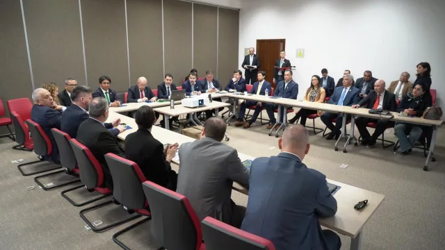 US$ 200 millones para acelerar el Corredor Bioceánico y potenciar la competitividad paraguaya