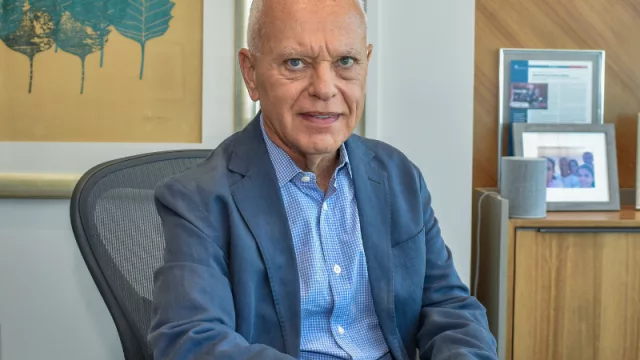 Desdolarizar la deuda: un giro estructural que redefine el perfil financiero del país