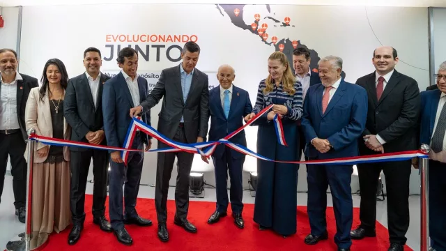 Adium inaugura su planta farmacéutica más moderna de la región (con inversión de US$ 60 millones)