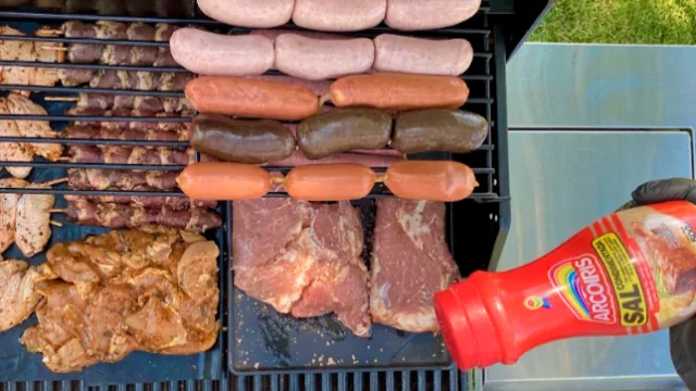 Sal condimentada Arcoiris por el Día del Parrillero: el toque especial que revoluciona el asado