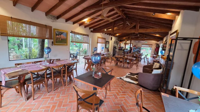 La Estación del Sol Restó Café: una nueva opción en Altos que ofrece comida casera y variada