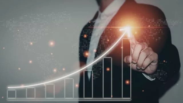 Proyecciones de crecimiento se ajustan a nivel mundial mientras Paraguay sostiene su ritmo