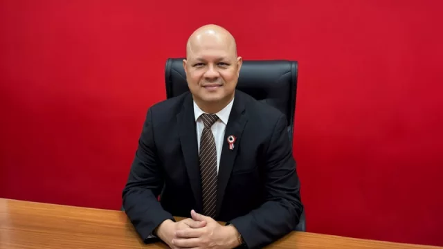 Óscar Lovera: “Administrar los recursos públicos implica desafíos; nuestro objetivo es priorizar el gasto para que los sectores reciban los fondos sin demoras”