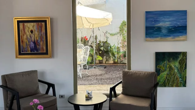 Revitalizar el centro desde la cultura: Arte con Aroma transforma una casona en espacio creativo y café