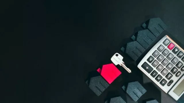 Casi siete de cada diez propietarios catalanes subirán precios o dejarán el alquiler tradicional