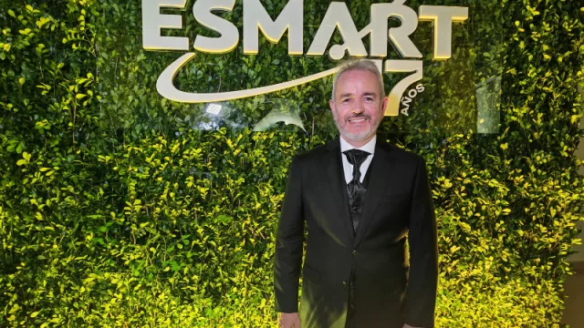 Esmart está de aniversario: Así fue cómo Esmel Anzoategui hizo crecer una empresa que empezó en su casa