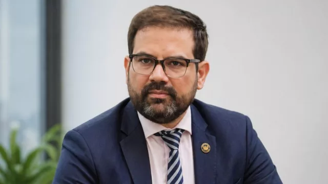 Eduardo Velázquez: “En delitos económicos, cuando no hay elementos que sustenten la teoría, corresponde absolver a las personas acusadas”