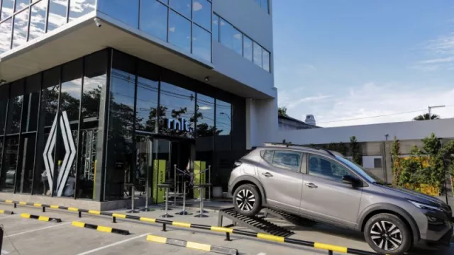 Renault inaugura el RNLT en Paraguay: una nueva forma de vivir la marca