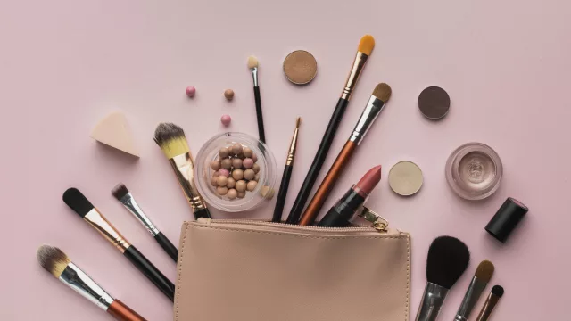 Las marcas cosméticas más fuertes del mundo: Chanel, L'Oréal y Gillette lideran el ranking