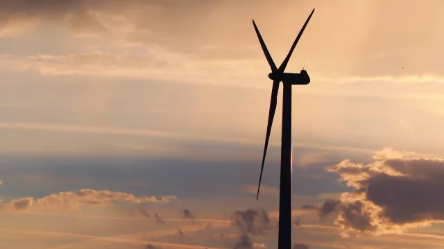 Gobierno reglamenta la Ley de Energías Renovables y empieza etapa para captar inversiones