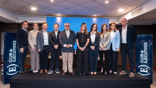 El Club de Ejecutivos analizó junto al presidente del IPS los desafíos de uno de los sistemas más sensibles para trabajadores y empresas