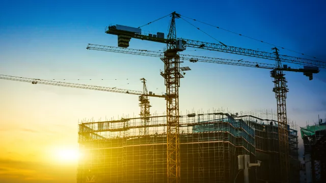 Constructoras sellan acuerdo clave para destrabar la deuda y reactivar el sector (en total recibirán unos US$ 500 millones)