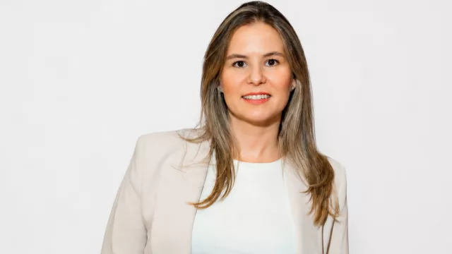Romina Acosta: “La marca que no es coherente, no existe. Posicionarla exige coherencia y consistencia”