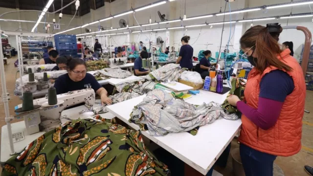 Mundial dejó resultados ambiguos en la industria textil, pero sector espera un segundo semestre de crecimiento