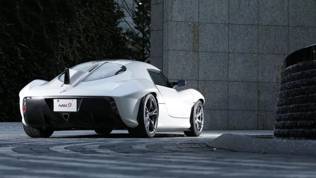 V12, caja manual y solo ocho unidades: así es Kode89, el hipercoche japonés que apuesta por una conducción más analógica