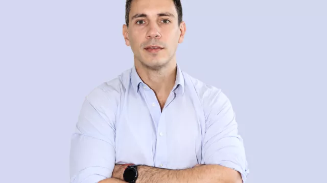 Jorge Riquelme: “Debemos evitar enamorarnos de nuestras ideas. La autocrítica y el análisis deben ser permanentes”