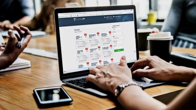 El campus virtual ya alcanzó casi 280.000 usuarios, con formación desde competencias básicas hasta tecnologías emergentes