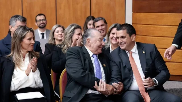 APF habría contratado una consultoría para iniciar la segmentación de derechos deportivos de transmisión