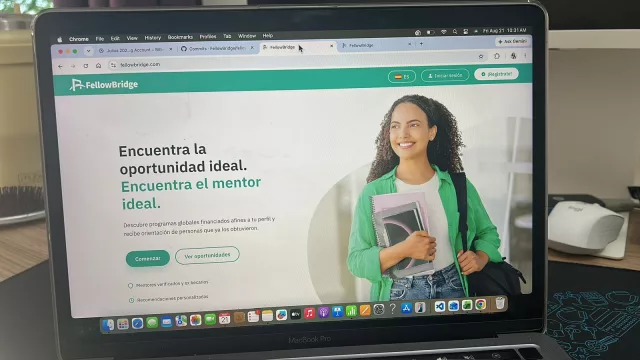 Una paraguaya creó FellowBridge, la startup que utiliza IA para conectar estudiantes con becas en todo el mundo