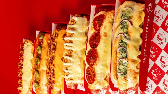 ¿Quién dijo que el pancho tiene que ser simple? Dog King apuesta por una versión gourmet con más de 30 combinaciones