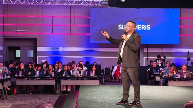Fredi Vivas: “En IA, el 70% del esfuerzo de transformación está en las personas: capacitación, cultura y adaptación de procesos”