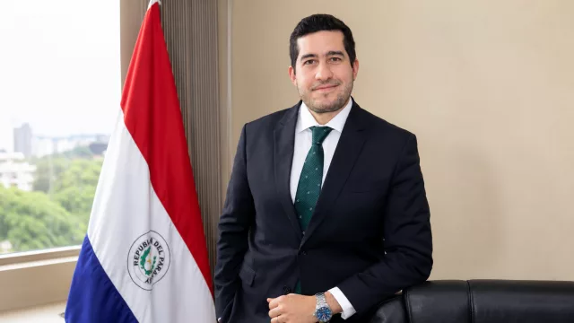 “Por G. 100.000 uno puede resultar adjudicado hasta de un vehículo”: cómo funcionan los remates judiciales