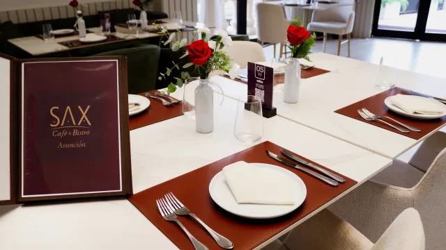 SAX Café & Bistro, la cadena internacional trae su gastronomía con sabores paraguayos, árabes e internacionales